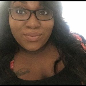 Meet your Posher, Caprise